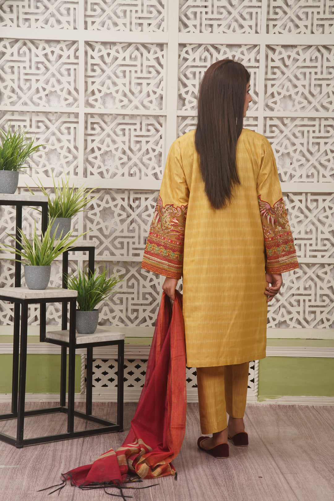 3PC - Golden - Mehak