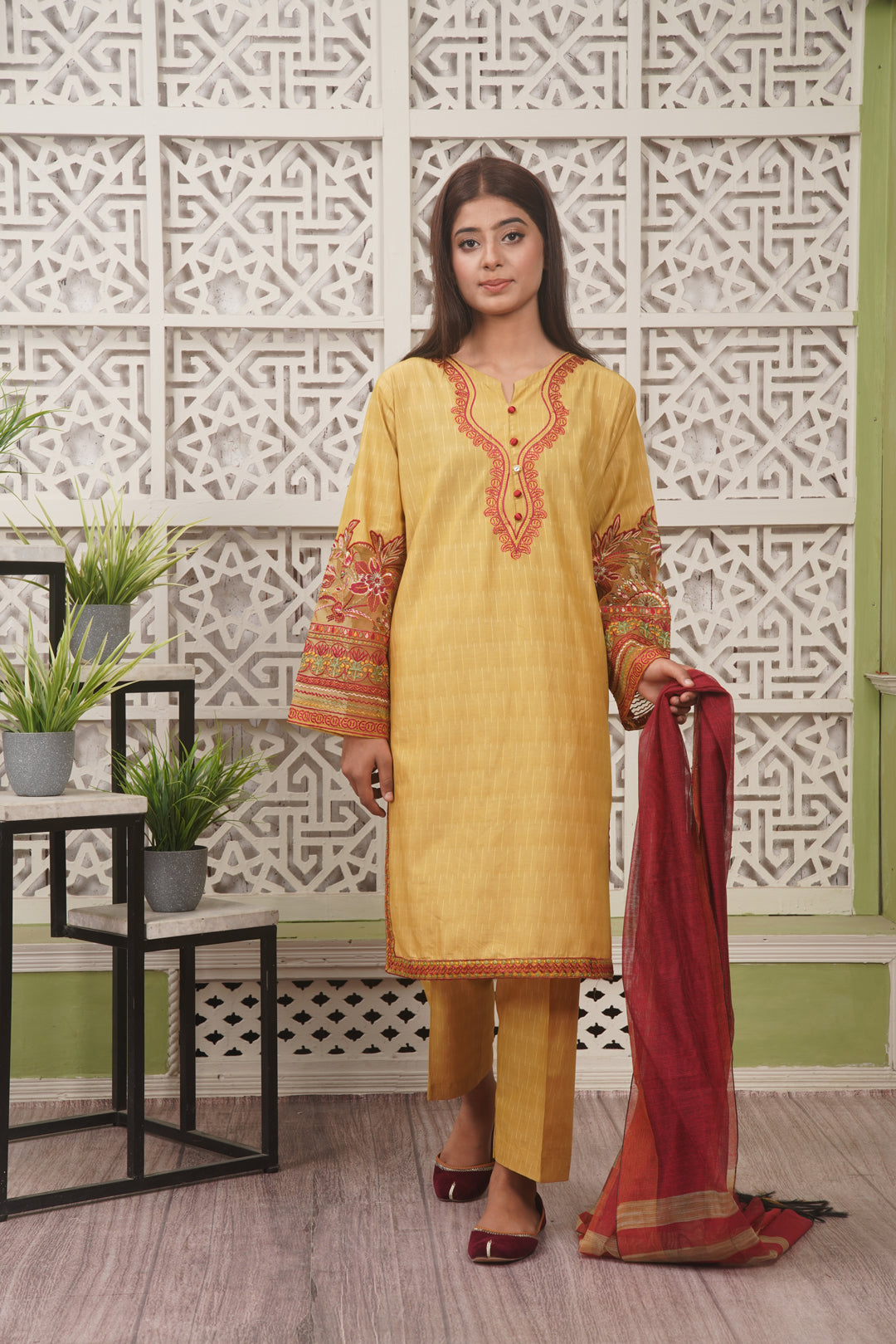 3PC - Golden - Mehak